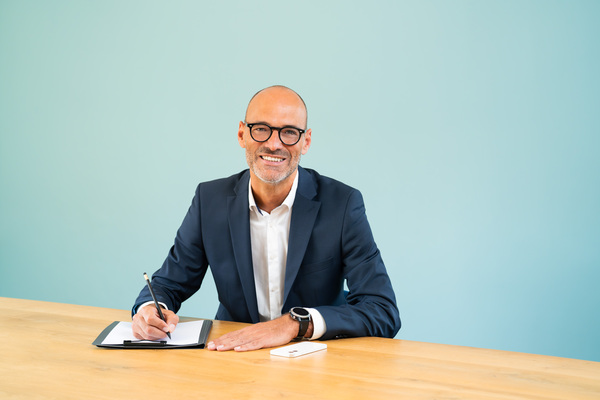 Daniel Jaspar, fondateur de Talent-Up, lors d’un échange professionnel.
